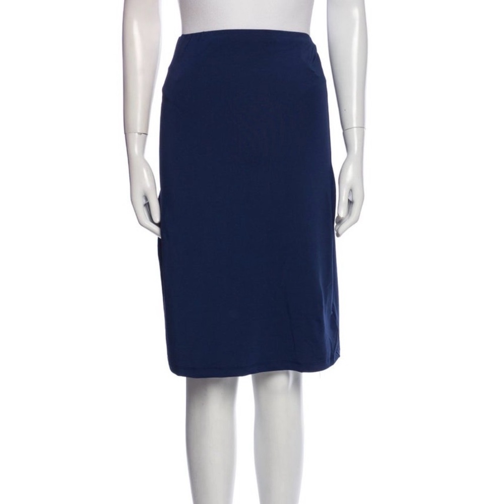 Reformation Size Medium Navy Blue Knee Length Stretch Skirt